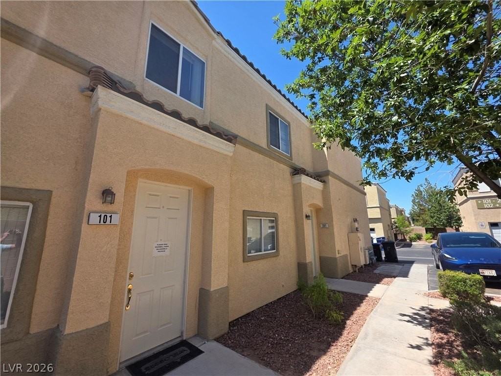 6316 Beige Bluff St #201 - Photo 7 of 50