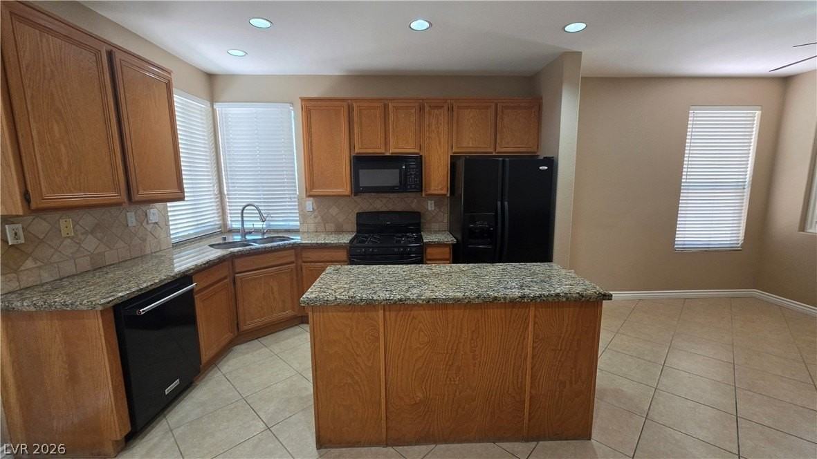 604 Palmwood Ln - Photo 3 of 26