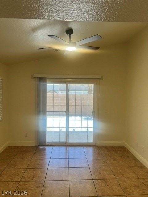 6079 Riflecrest Ave - Photo 3 of 24
