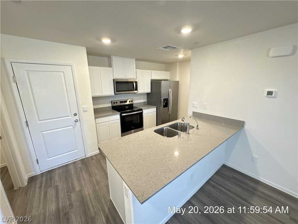 4916 Apple Mesa Ave - Photo 6 of 30
