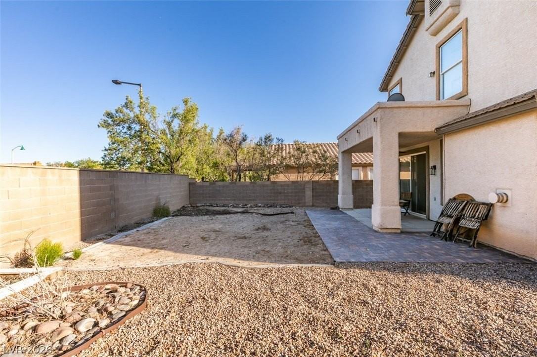 2534 Wind Spinner St - Photo 7 of 8