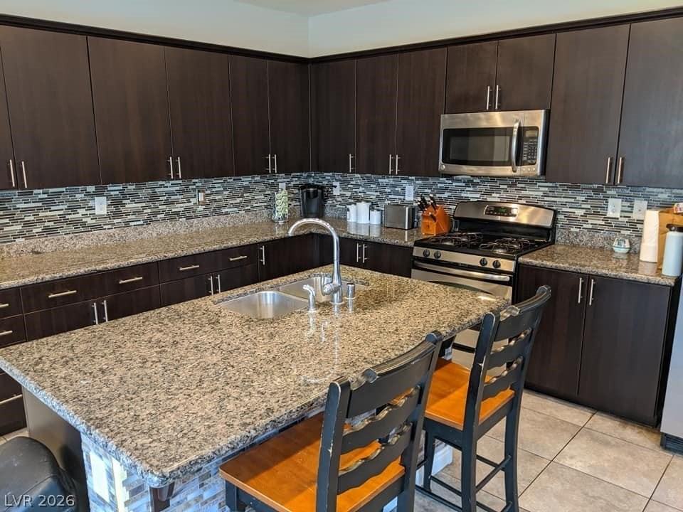 3968 Monaco View Dr - Photo 3 of 10