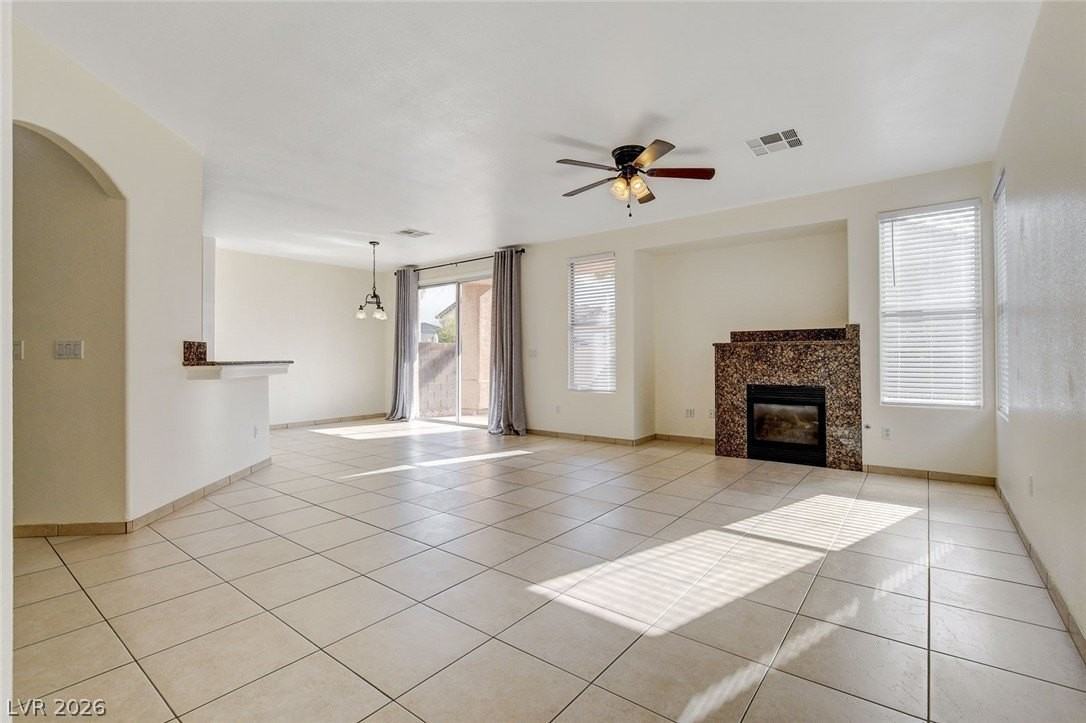 10261 Bentley Oaks Ave - Photo 6 of 50