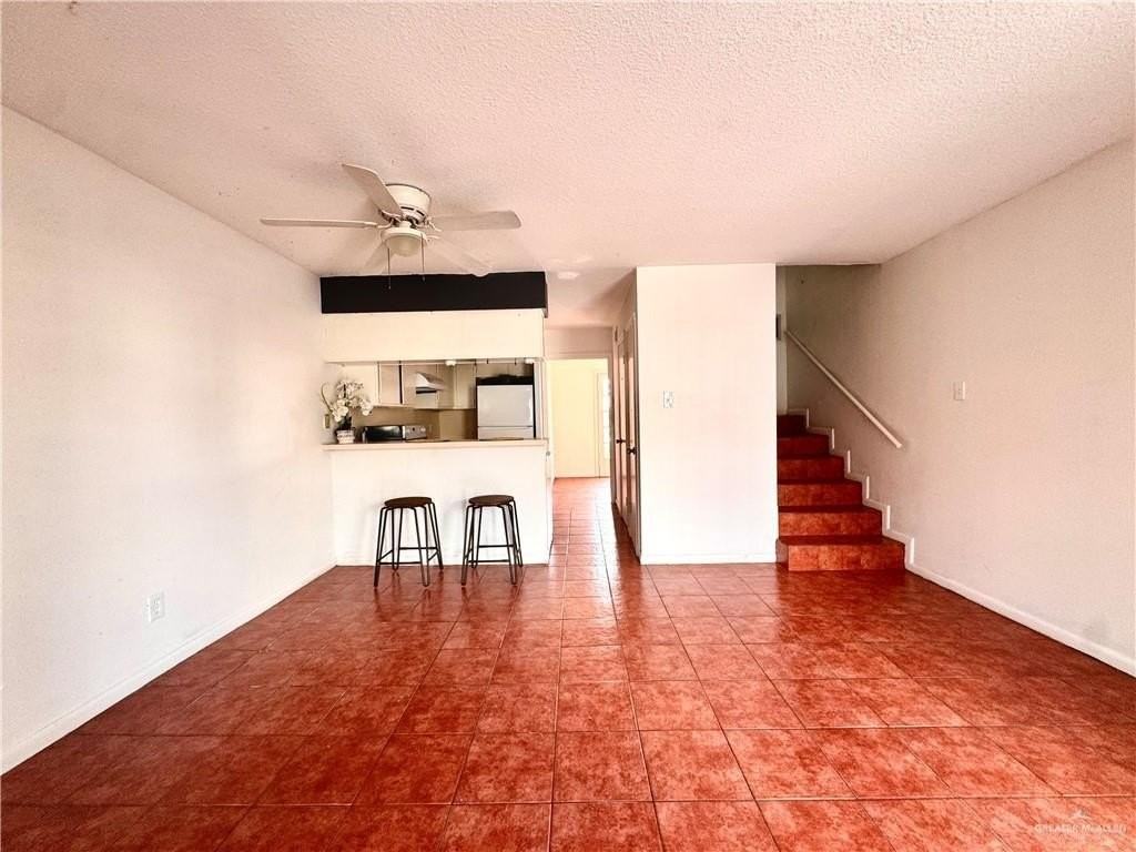 1418 Beech Ave #4 - Photo 6 of 35