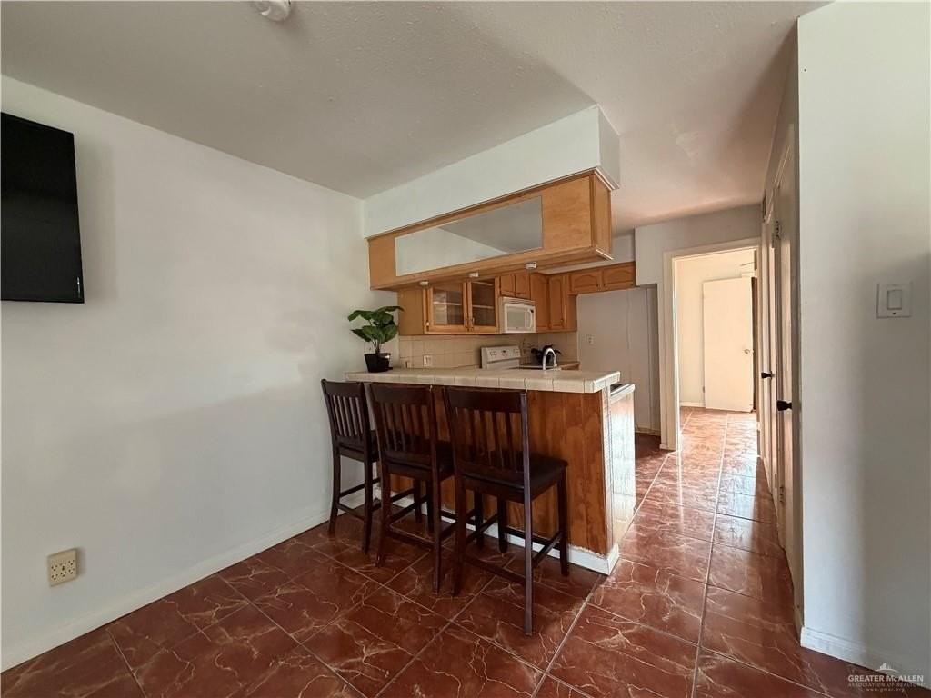 1418 Beech Ave #16 - Photo 3 of 26