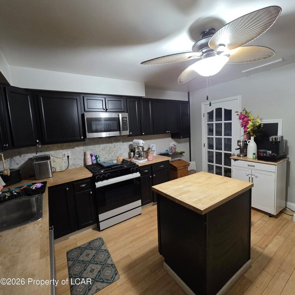 143 W Dorrance St - Photo 2 of 25