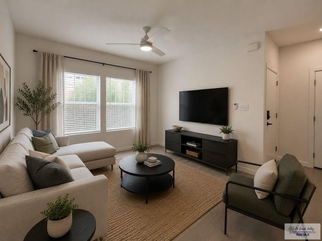 4915 Alexa Rd - Photo 3 of 19
