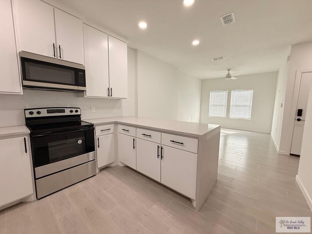 4915 Alexa Rd - Photo 4 of 19