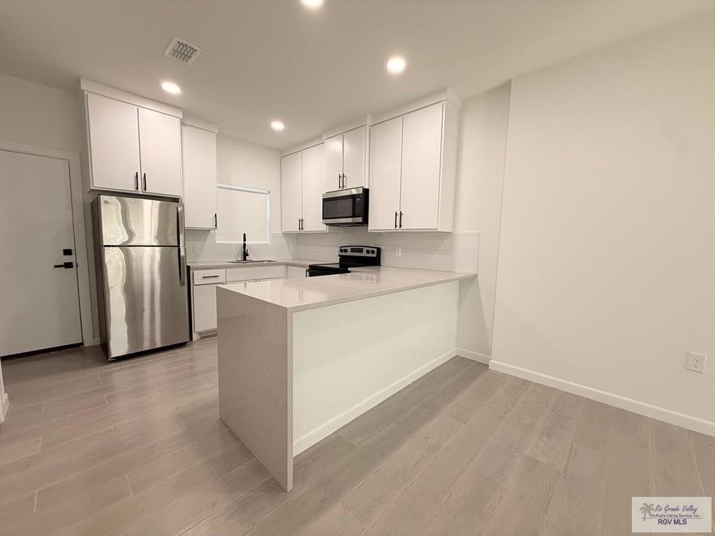4915 Alexa Rd - Photo 6 of 19