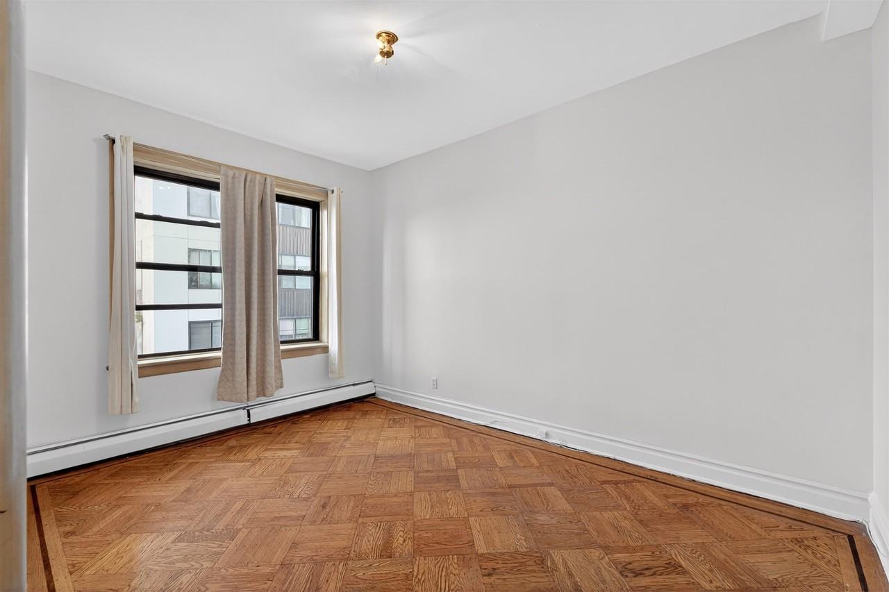 418 Broadway #3N - Photo 3 of 37