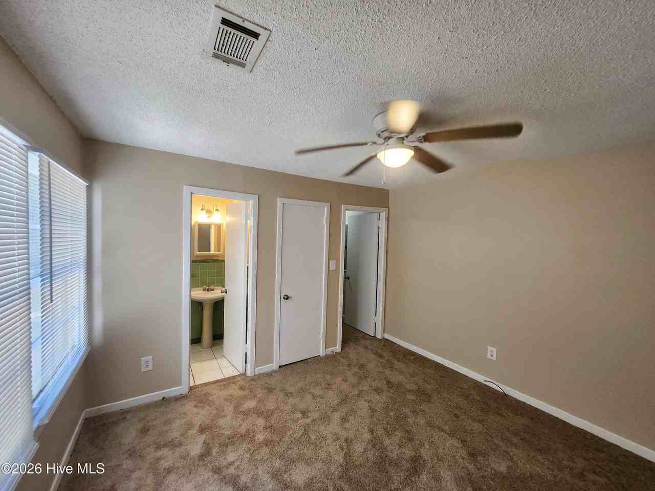 2427 Young Dr - Photo 7 of 17