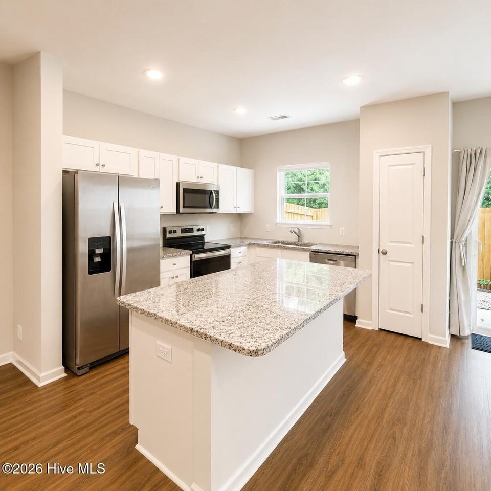 9060 Laurel Bay Ln - Photo 3 of 17