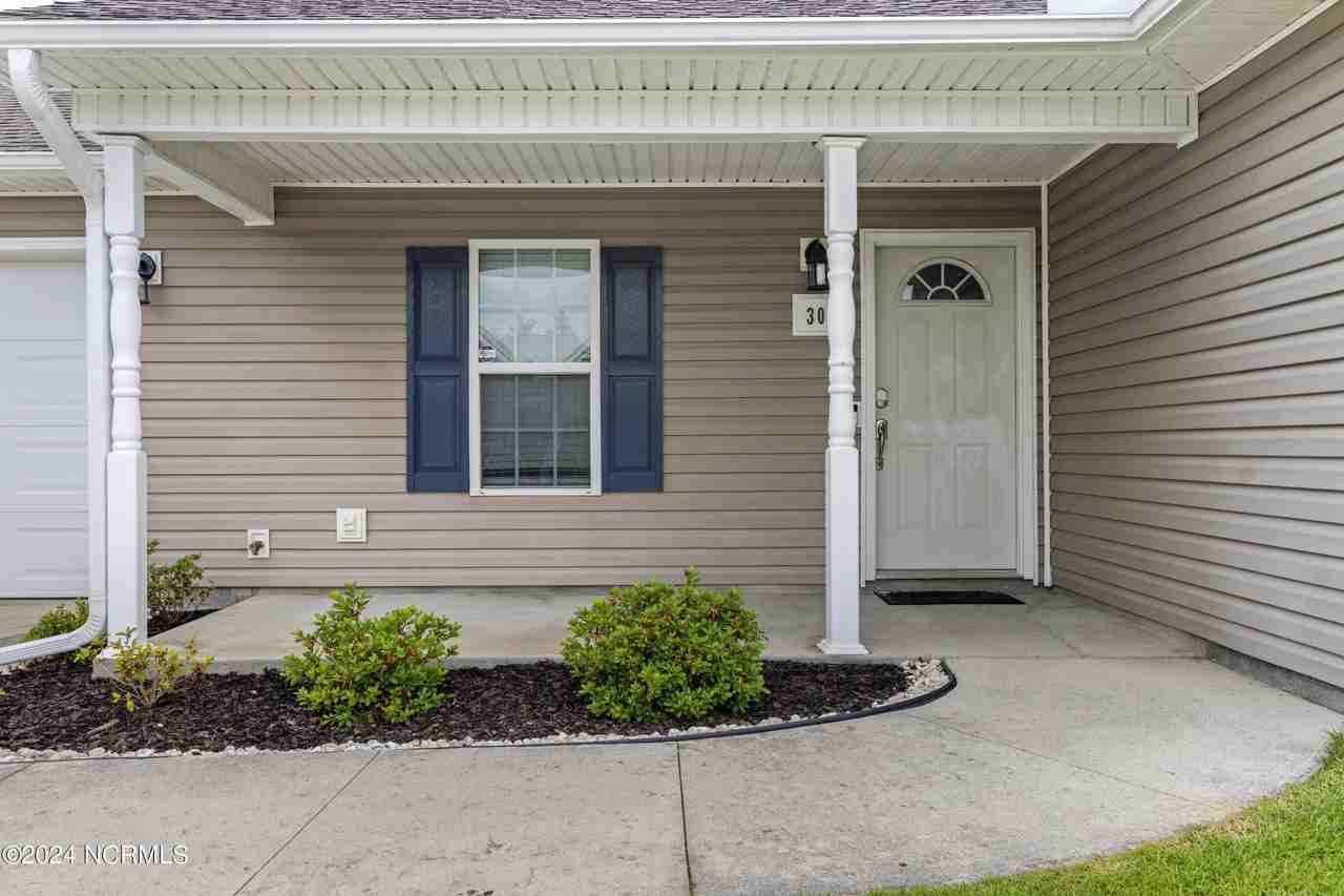 302 Redemption Ct - Photo 3 of 21