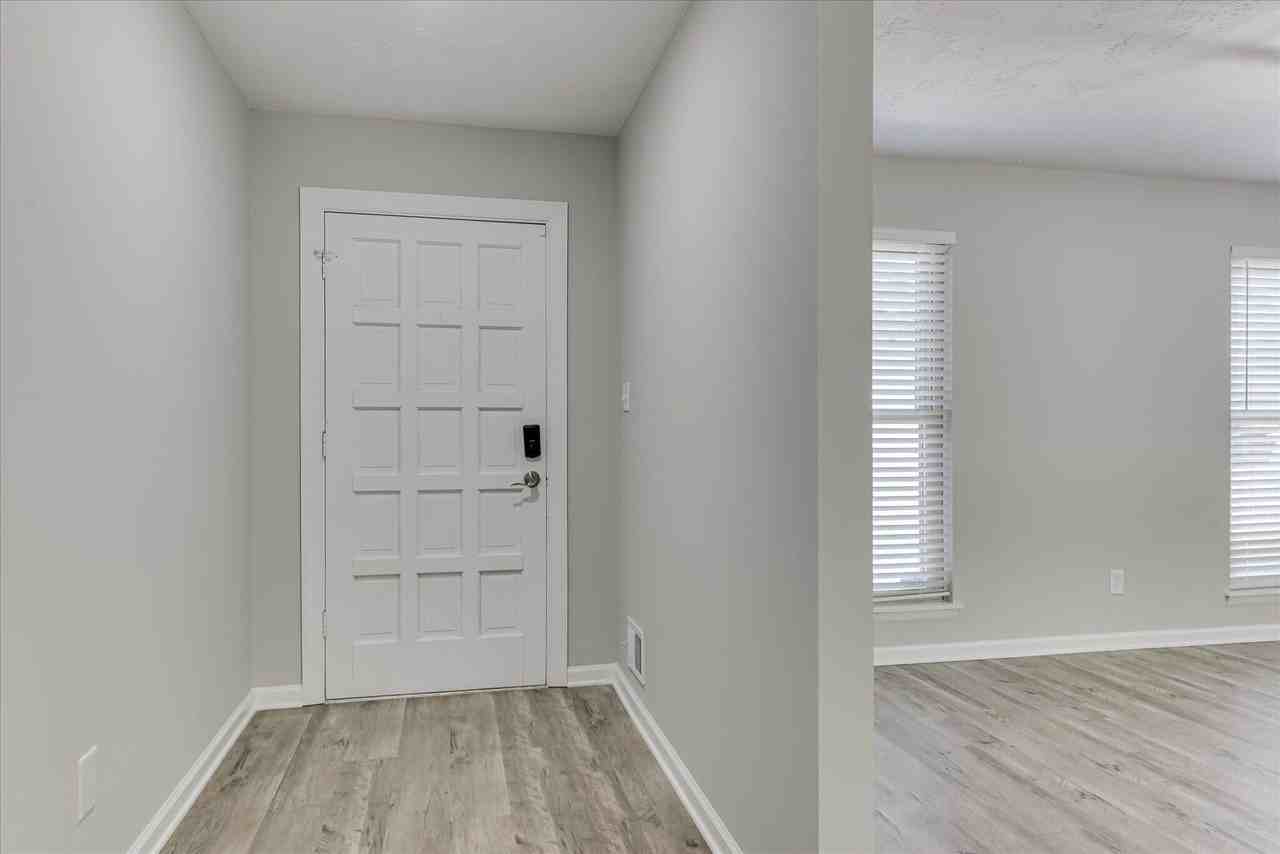 3339 Sugar Mill Rd - Photo 2 of 33