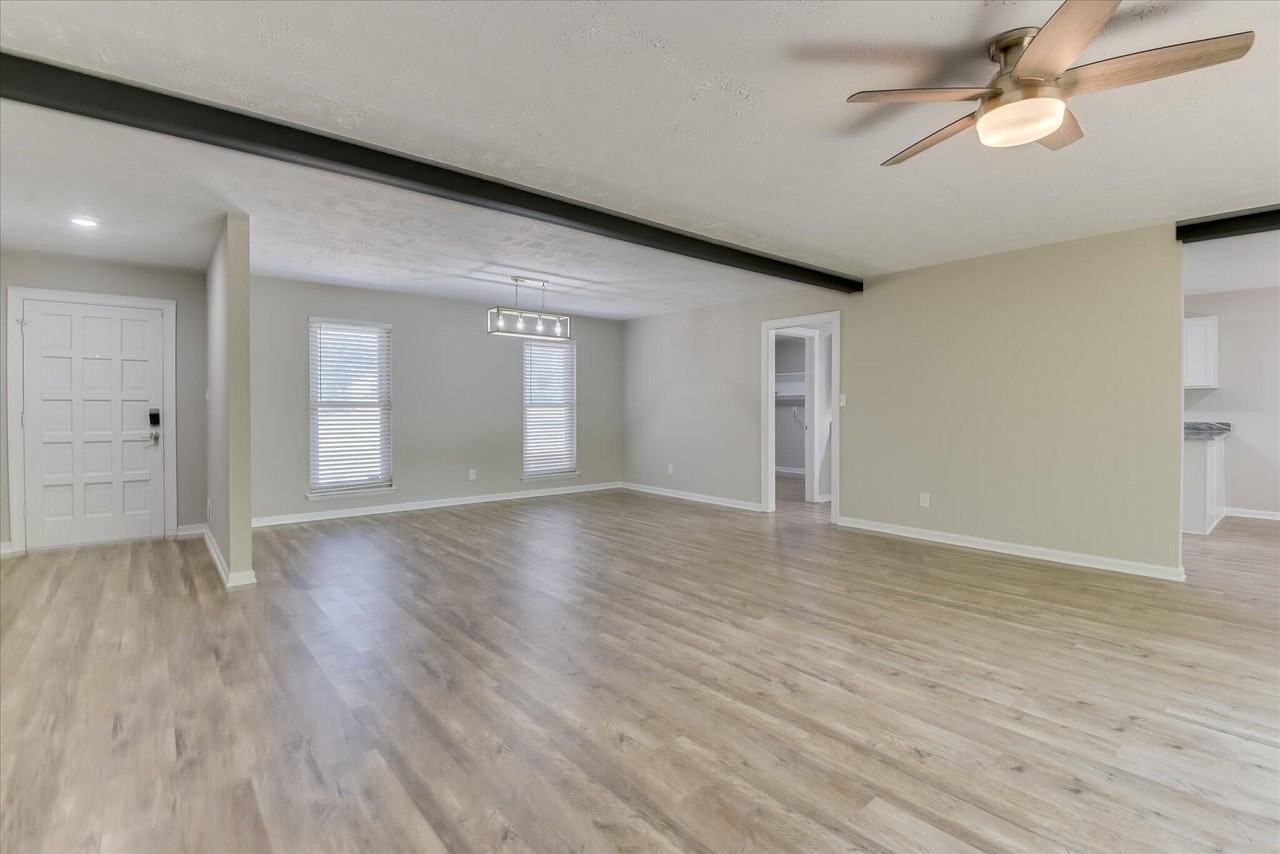 3339 Sugar Mill Rd - Photo 6 of 33
