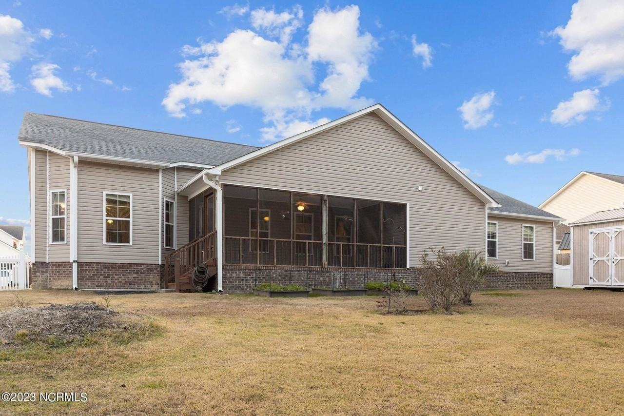 711 Shearwater Ln - Photo 6 of 50