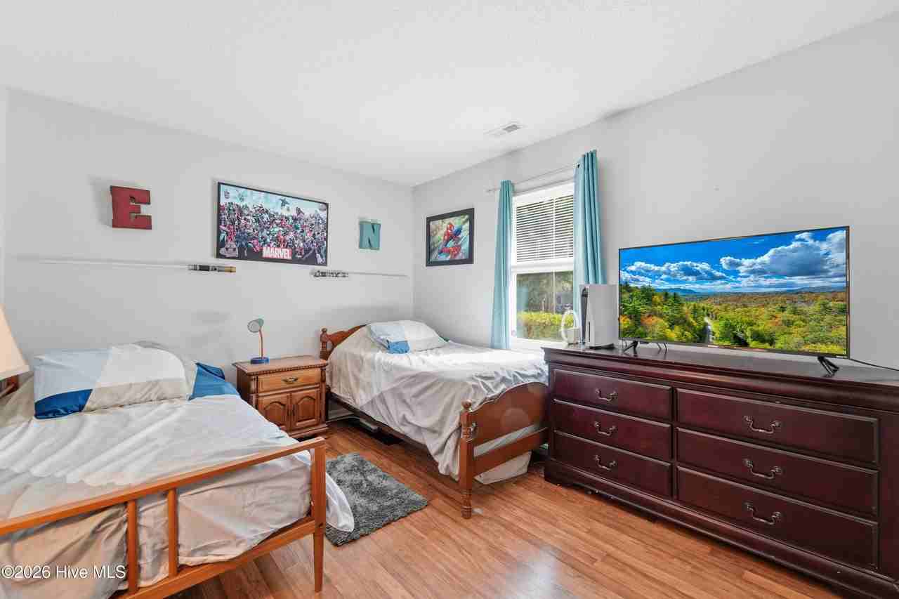 310 Luann Rd - Photo 4 of 23