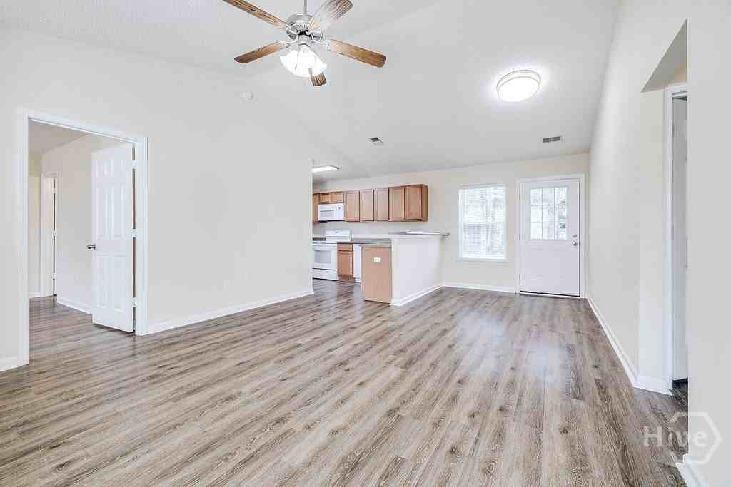 106 Pine Thicket Way - Photo 6 of 29
