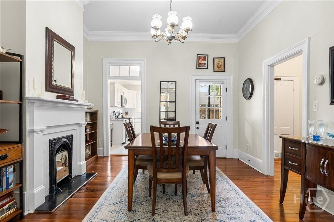 324 Price St - Photo 7 of 21