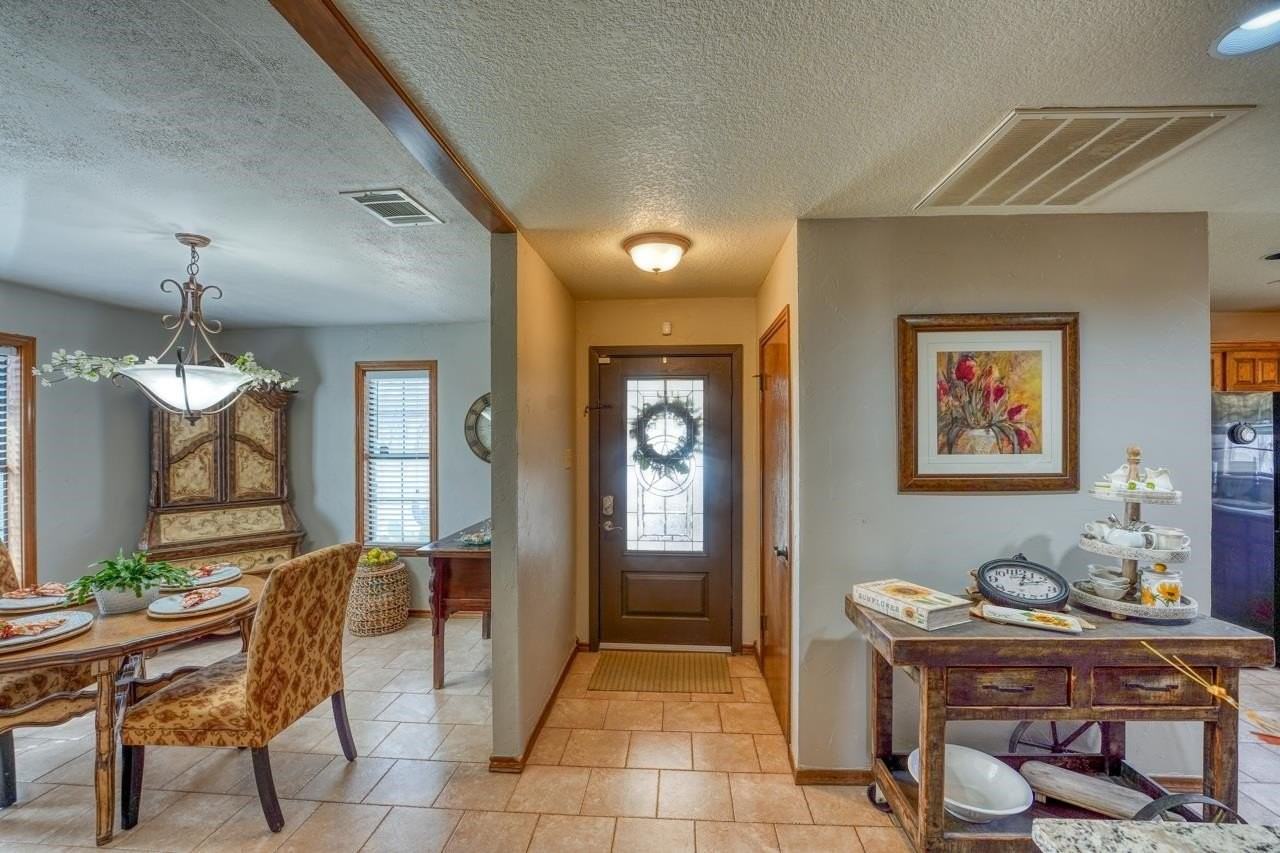 603 Sun Ray - Photo 3 of 17