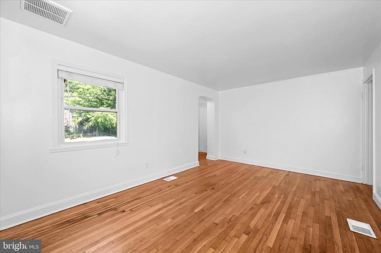 801 Cox Ave - Photo 3 of 50