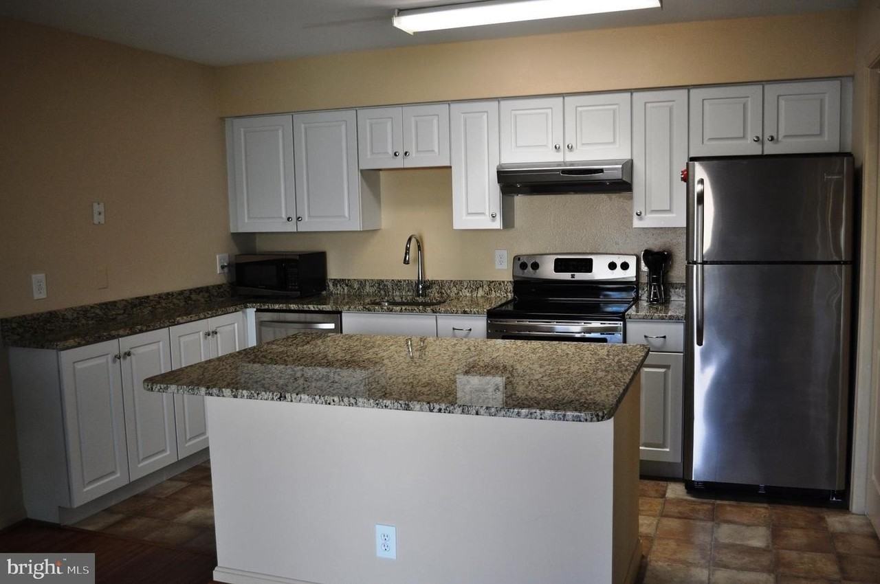 3306 Wyndham Cir - Photo 6 of 21