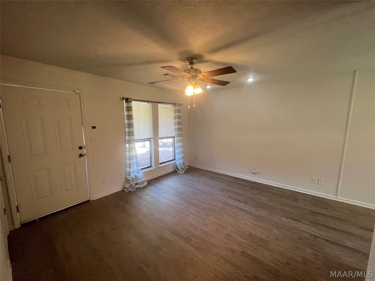 65 Dozier Rd - Photo 2 of 8