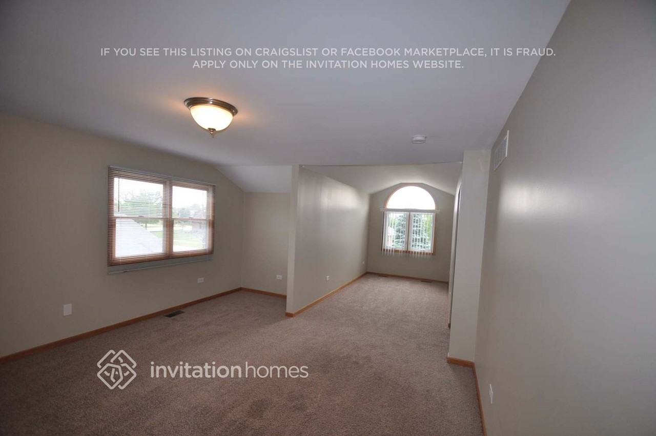 2959 Rebecca Dr - Photo 7 of 14