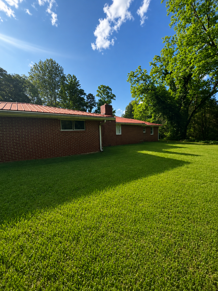 8457 Thomaston Rd #1 - Photo 4 of 22