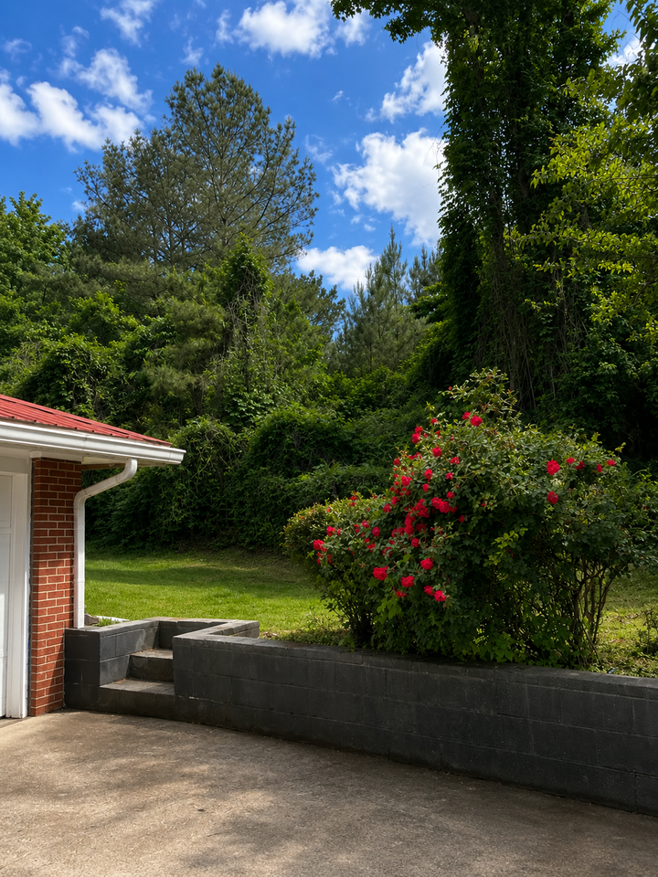 8457 Thomaston Rd #1 - Photo 5 of 22