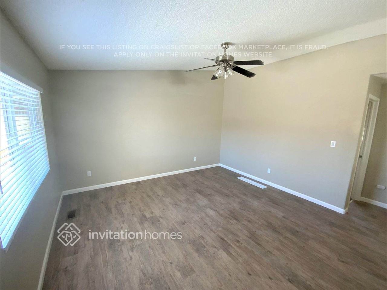 4246 S Gibralter St - Photo 4 of 12