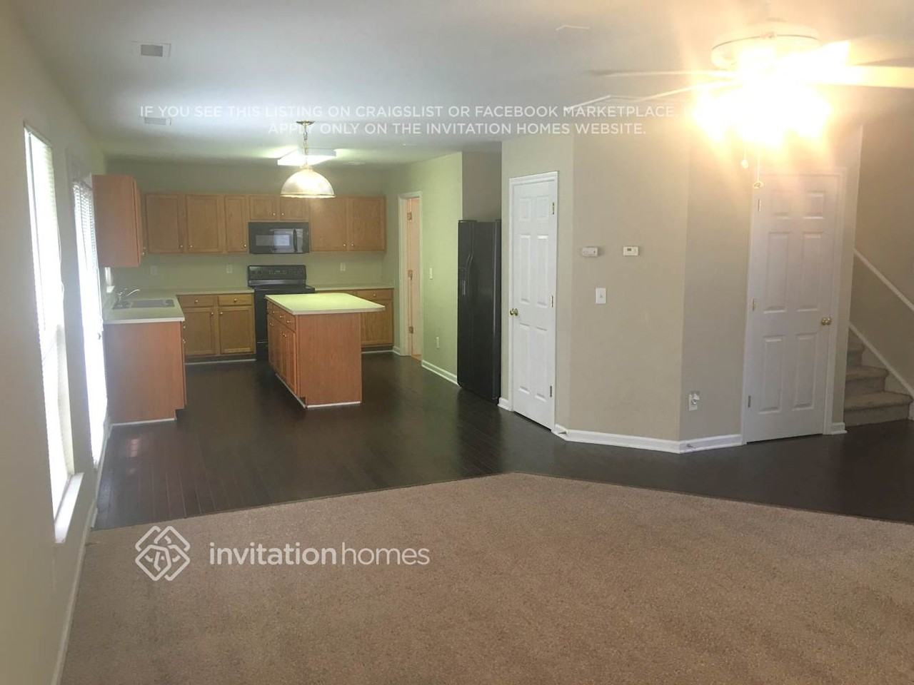 1552 Summit Ridge Ln - Photo 2 of 10