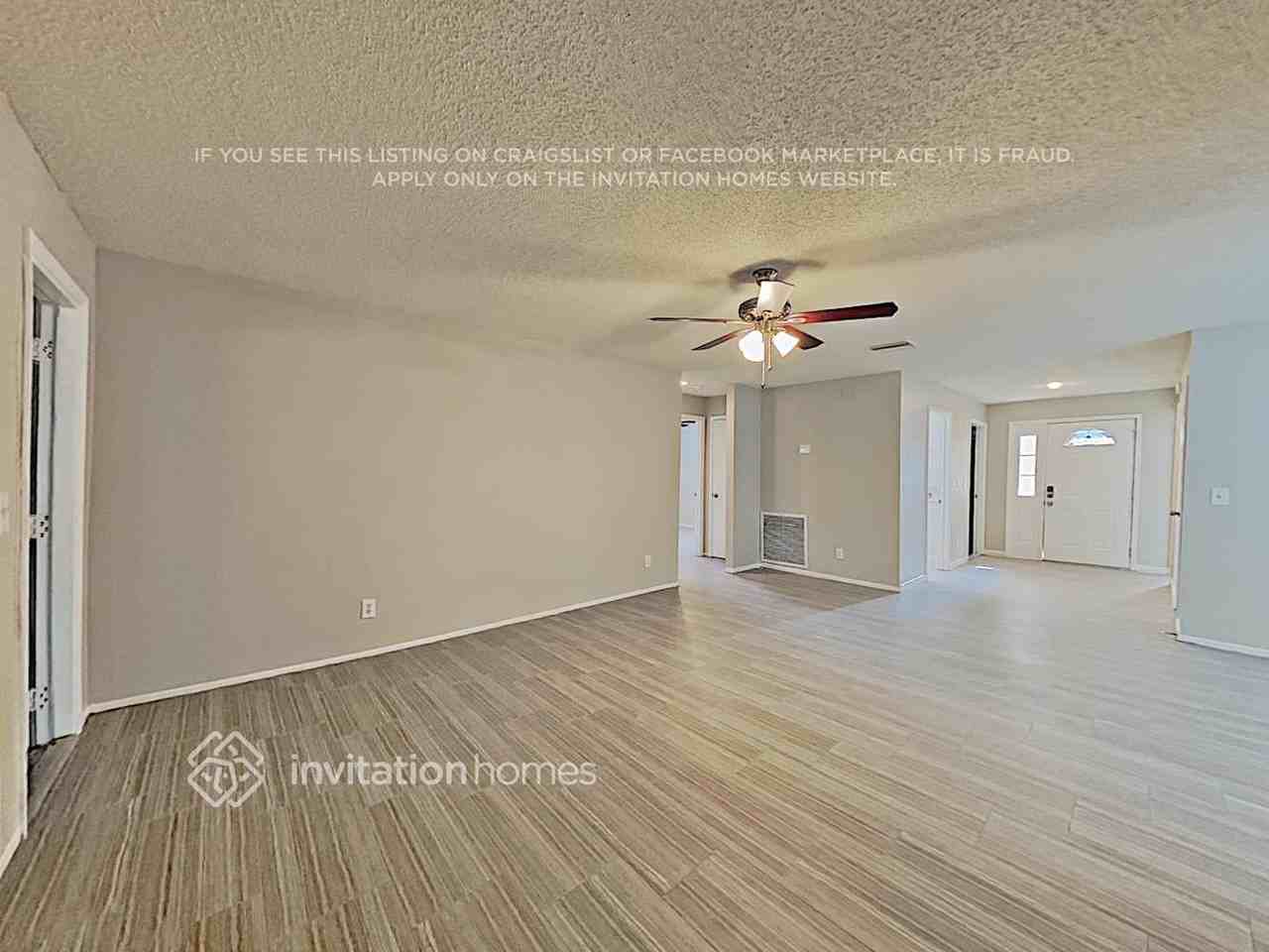 1607 Baker Rd - Photo 4 of 19