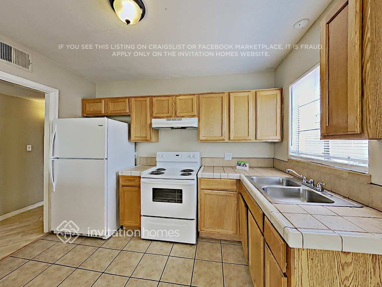 1109 N 11th St - Photo 5 of 14
