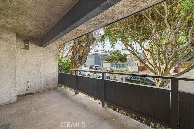 214 Topaz St - Photo 3 of 8
