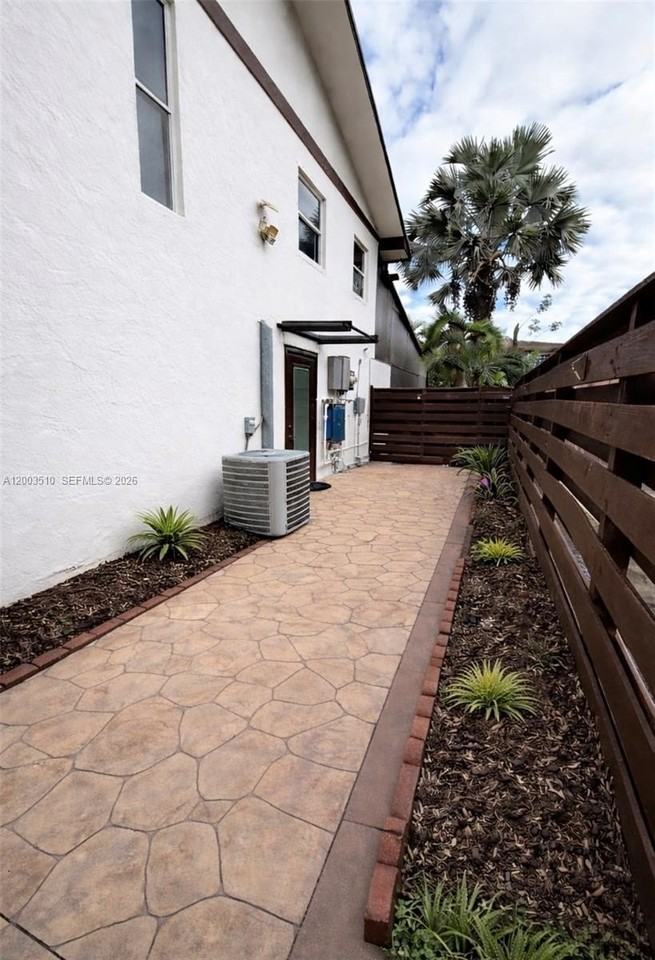 8013 Sw 199th Ter #2 - Photo 7 of 7