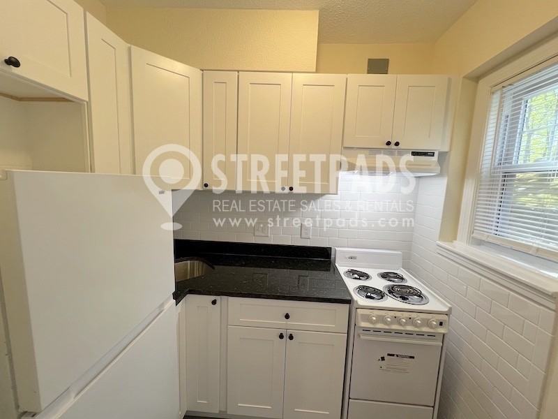 2018 Commonwealth Avenue #3 - Photo 2 of 14