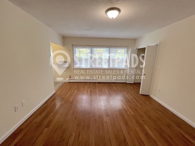 2018 Commonwealth Avenue #3 - Photo 5 of 14