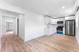 9720 Nw 24th Pl #B - Photo 1 of 1