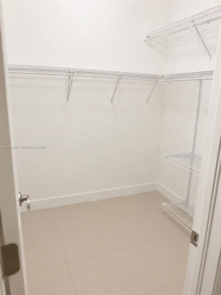 1507 Nw 100th St - Photo 6 of 14