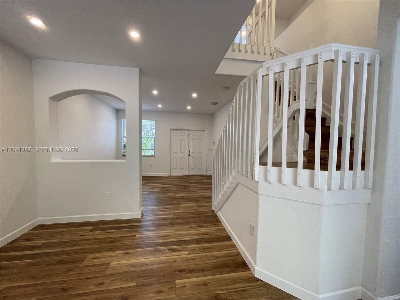 3510 Sw 170th Ave - Photo 6 of 37