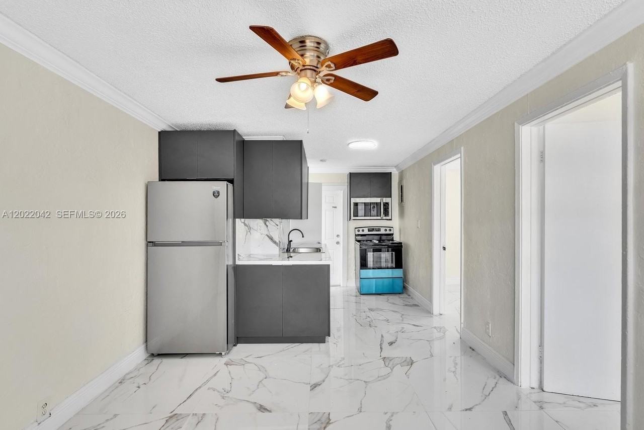 5685 Flagler St #2 - Photo 4 of 24