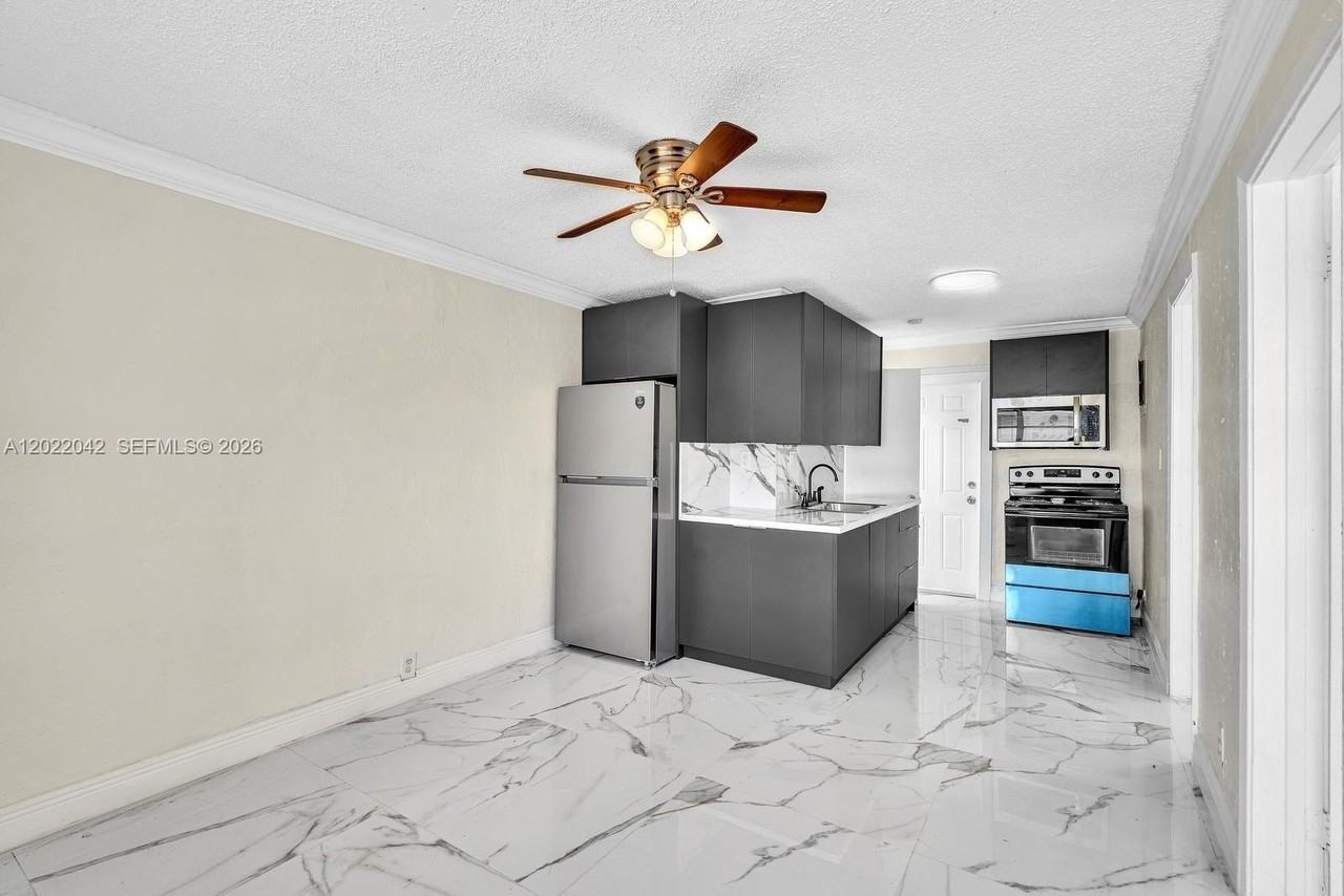 5685 Flagler St #2 - Photo 5 of 24