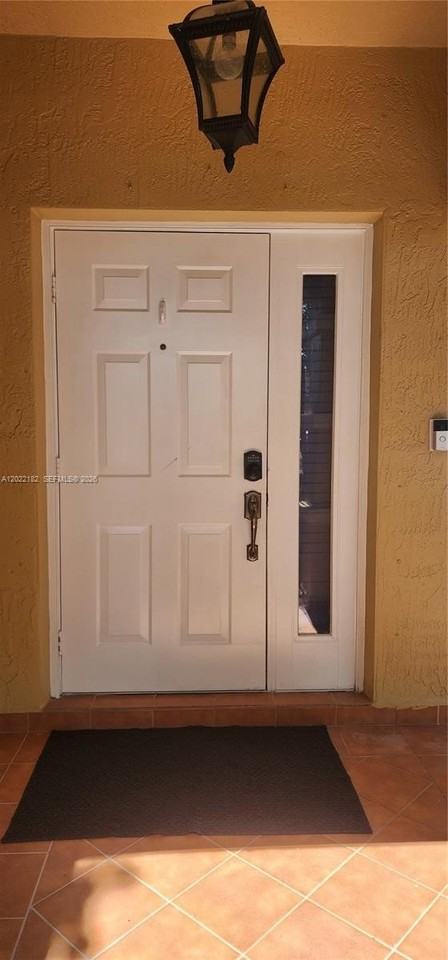 16441 Nw 89th Ct - Photo 3 of 36