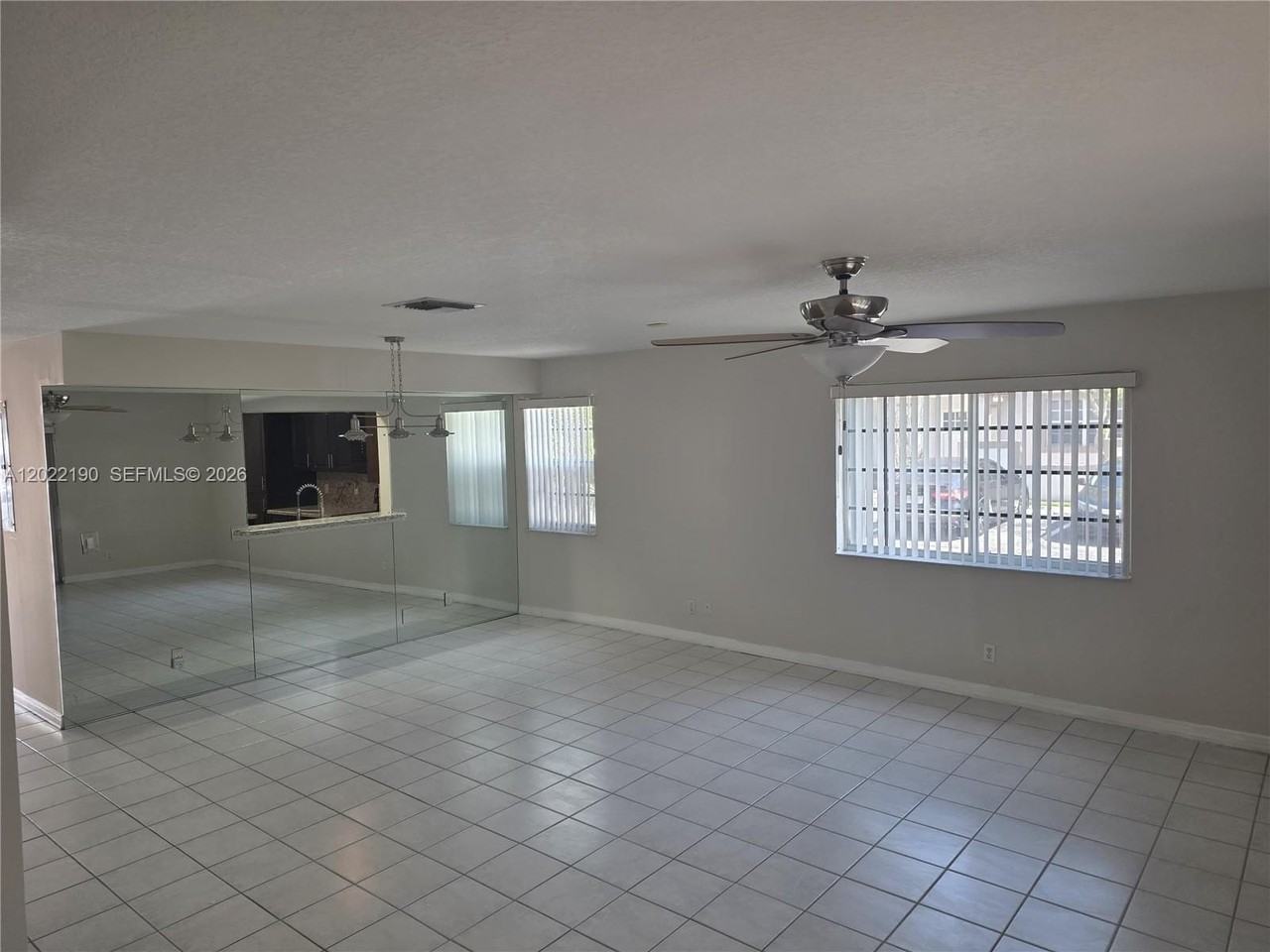 9521 Nw 42nd St #9521 - Photo 5 of 19