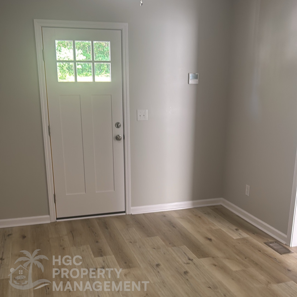334 Church St #1 - Photo 5 of 33