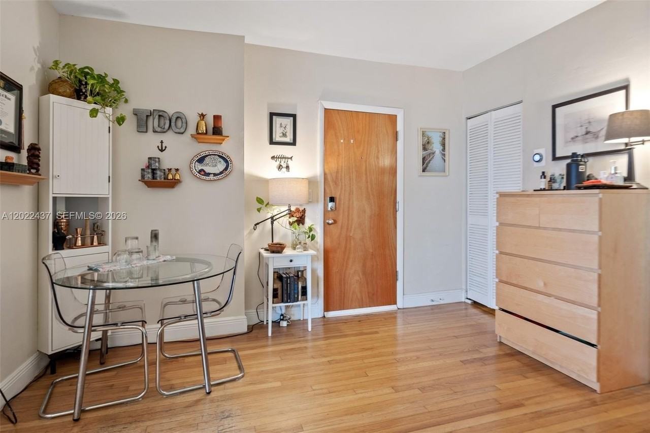 936 Pennsylvania Ave #205 - Photo 5 of 10