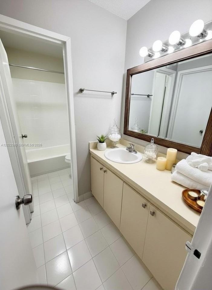 9970 Sw 88th St #914-9 - Photo 6 of 14