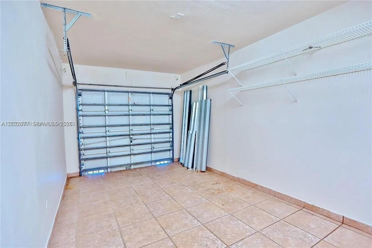 15870 Sw 69th Ln - Photo 4 of 16