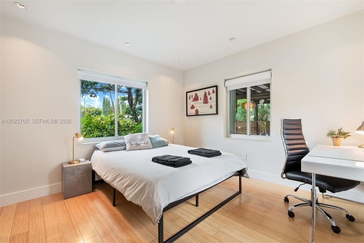 5800 Sw 50th Ter #5800 - Photo 4 of 16